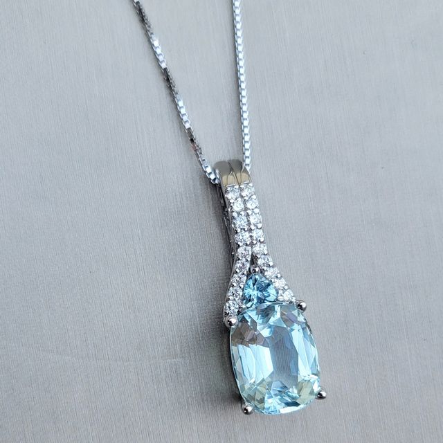 aquamarine birthstone necklace custom created by the jeweler ryan