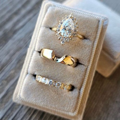 custom women's wedding bands created by The Jeweler Ryan